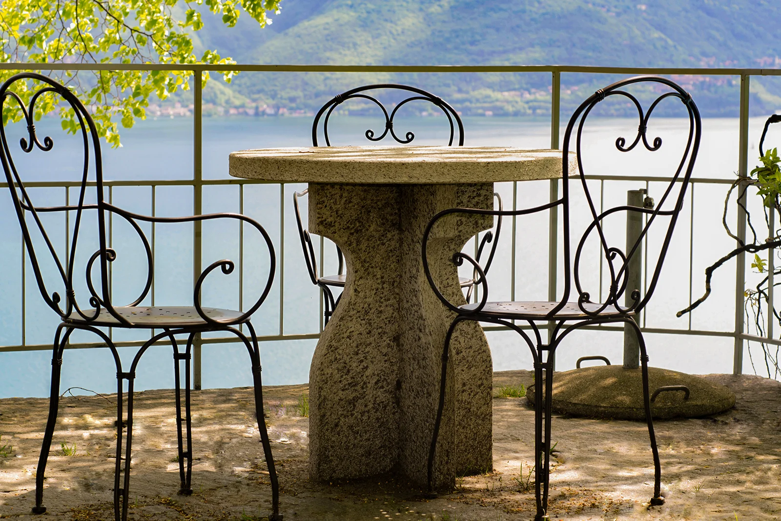 Rénovation classique extérieure d’un espace extérieur de 32 m² à Nice Rénovation classique extérieure d’un espace extérieur de 32 m² à Nice